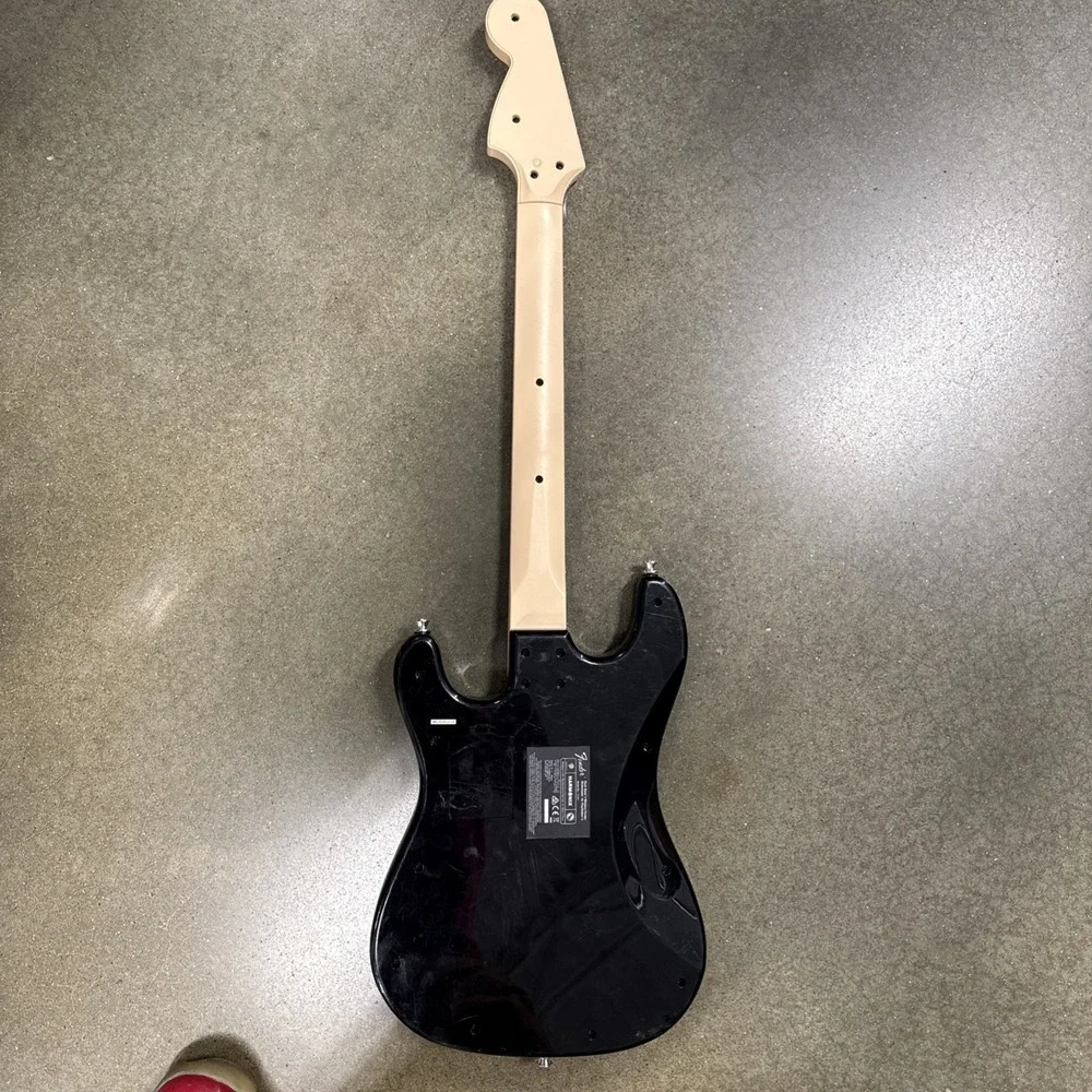 Rock Band 4 PS5 PS4 Wireless Fender Stratocaster Guitar Controller 91261 TESTED!